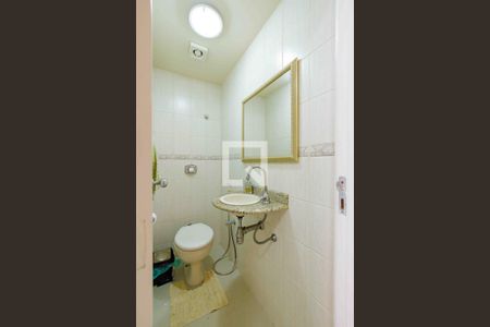 Apartamento à venda com 190m², 2 quartos e 2 vagasLavabo