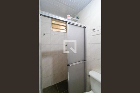 Banheiro de kitnet/studio para alugar com 1 quarto, 15m² em Cidade Universitária, Campinas