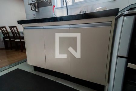 Apartamento à venda com 90m², 2 quartos e 2 vagas Apartamento à venda com 90m², 2 quartos e 2 vagasCozinha