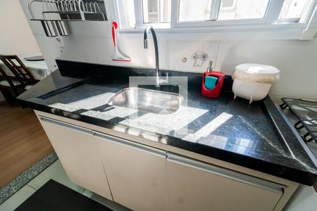 Apartamento à venda com 90m², 2 quartos e 2 vagas Apartamento à venda com 90m², 2 quartos e 2 vagasCozinha