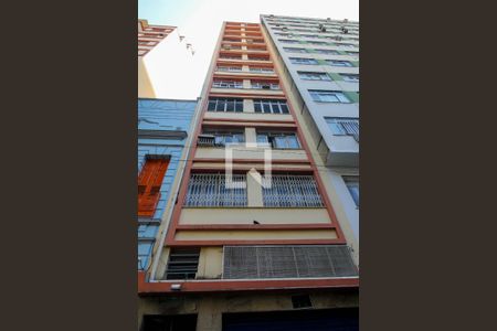 Apartamento à venda com 48m², 1 quarto e sem vaga Apartamento à venda com 48m², 1 quarto e sem vagaFachada do Prédio