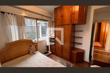 Apartamento à venda com 170m², 3 quartos e 2 vagasQuarto