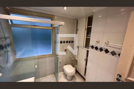 Apartamento à venda com 170m², 3 quartos e 2 vagasBanheiro