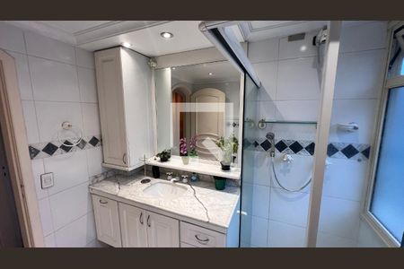 Apartamento à venda com 170m², 3 quartos e 2 vagasBanheiro