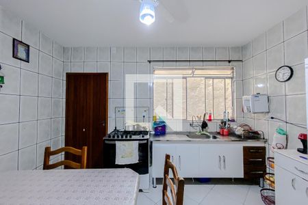 Casa à venda com 280m², 5 quartos e 2 vagasCozinha