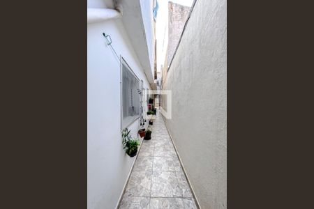 Casa à venda com 280m², 5 quartos e 2 vagasCorredor