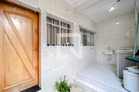 Casa à venda com 280m², 5 quartos e 2 vagasÁrea de serviço (Casa 2)