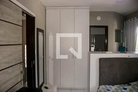 Casa de condomínio para alugar com 200m², 4 quartos e 4 vagas Casa de condomínio para alugar com 200m², 4 quartos e 4 vagas Quarto 2