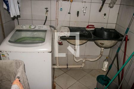 Casa de condomínio para alugar com 200m², 4 quartos e 4 vagas Casa de condomínio para alugar com 200m², 4 quartos e 4 vagasÁrea de Serviço