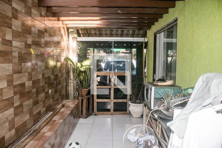 Casa de condomínio para alugar com 200m², 4 quartos e 4 vagas Casa de condomínio para alugar com 200m², 4 quartos e 4 vagasÁrea