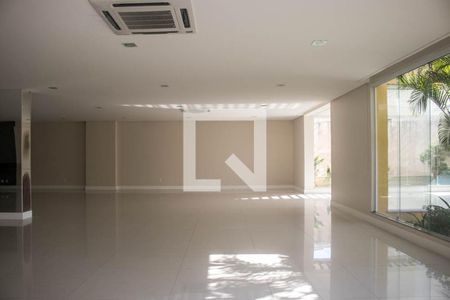 Casa de condomínio para alugar com 200m², 4 quartos e 4 vagas Casa de condomínio para alugar com 200m², 4 quartos e 4 vagasÁrea comum - Salão de festas