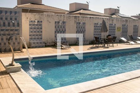 Casa de condomínio para alugar com 200m², 4 quartos e 4 vagas Casa de condomínio para alugar com 200m², 4 quartos e 4 vagasÁrea comum - Piscina