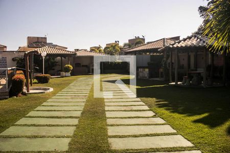 Casa de condomínio para alugar com 200m², 4 quartos e 4 vagas Casa de condomínio para alugar com 200m², 4 quartos e 4 vagasÁrea comum