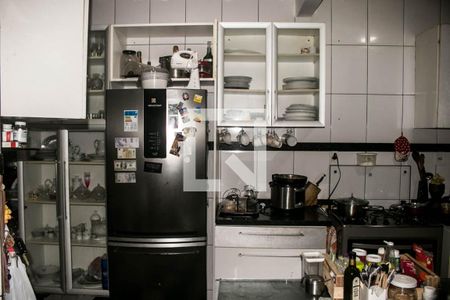 Casa de condomínio para alugar com 200m², 4 quartos e 4 vagas Casa de condomínio para alugar com 200m², 4 quartos e 4 vagasCozinha