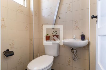 Apartamento à venda com 130m², 2 quartos e sem vagaBanheiro de serviço