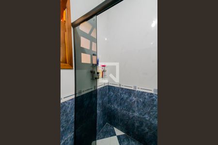 Casa à venda com 338m², 3 quartos e 2 vagasBanheiro da Suíte 2