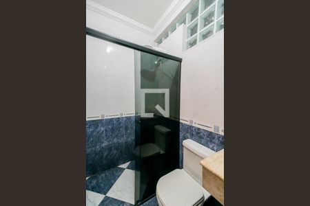 Casa à venda com 338m², 3 quartos e 2 vagasBanheiro da Suíte 2