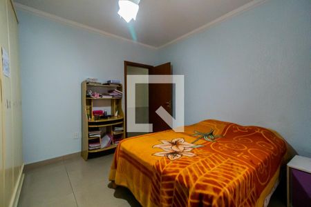 Casa à venda com 338m², 3 quartos e 2 vagasSuíte 2