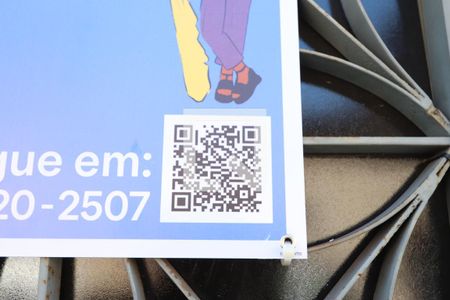 Casa à venda com 100m², 3 quartos e 4 vagasQR code