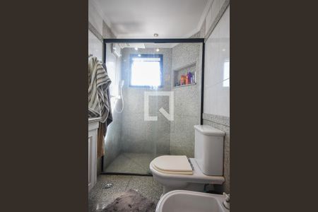 Apartamento à venda com 178m², 3 quartos e 3 vagas Apartamento à venda com 178m², 3 quartos e 3 vagasBanheiro suíte 3