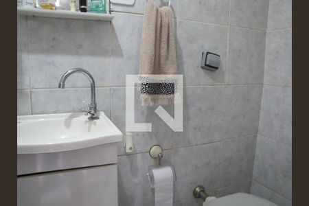 Casa à venda com 176m², 3 quartos e 3 vagasBanheiro