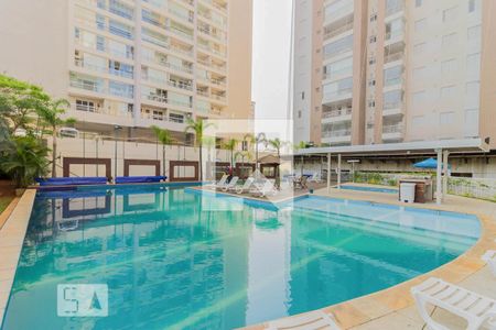 Apartamento à venda com 103m², 3 quartos e 2 vagasÁrea Comum - Piscina