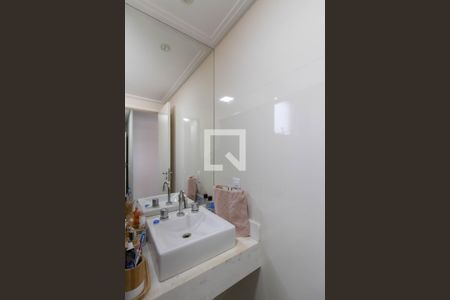 Apartamento à venda com 103m², 3 quartos e 2 vagasBanheiro da Suíte