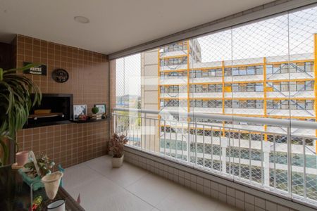 Apartamento à venda com 103m², 3 quartos e 2 vagasVaranda Gourmet