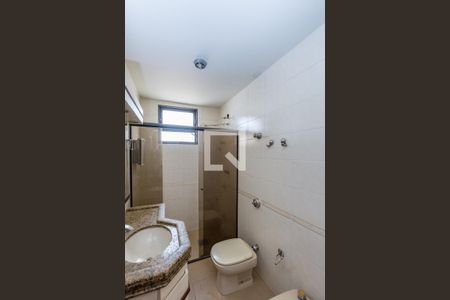 Apartamento à venda com 80m², 3 quartos e 1 vaga Apartamento à venda com 80m², 3 quartos e 1 vagaBanheiro Social