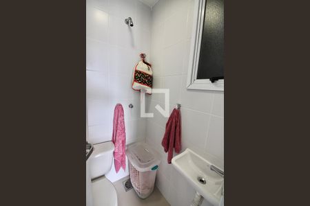 Apartamento à venda com 180m², 3 quartos e 2 vagas Apartamento à venda com 180m², 3 quartos e 2 vagasBanheiro de serviço