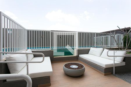 Apartamento à venda com 38m², 2 quartos e sem vaga Apartamento à venda com 38m², 2 quartos e sem vagaÁrea comum - Piscina