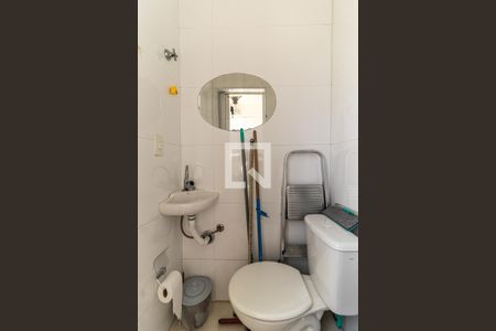 Apartamento à venda com 64m², 2 quartos e 1 vagaÁrea de Serviço