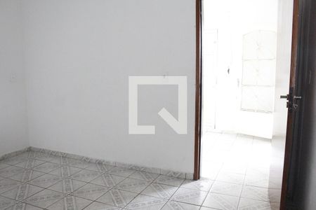 Quarto de casa para alugar com 2 quartos, 80m² em Parque Monteiro Soares, São Paulo