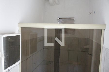 Banheiro de casa para alugar com 2 quartos, 80m² em Parque Monteiro Soares, São Paulo