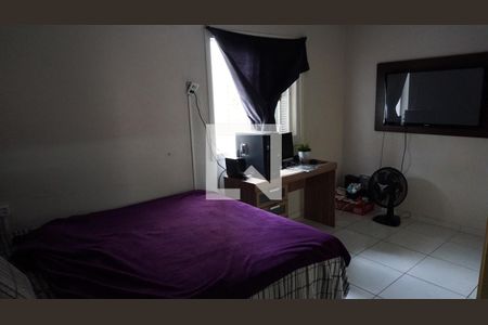 Casa à venda com 300m², 3 quartos e 2 vagasCasa anexa Quarto
