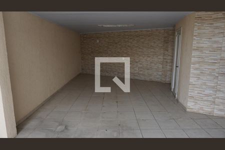 Casa à venda com 300m², 3 quartos e 2 vagasGaragem