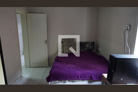 Casa à venda com 300m², 3 quartos e 2 vagasCasa anexa Quarto