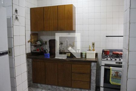 Casa à venda com 150m², 2 quartos e 2 vagasCozinha