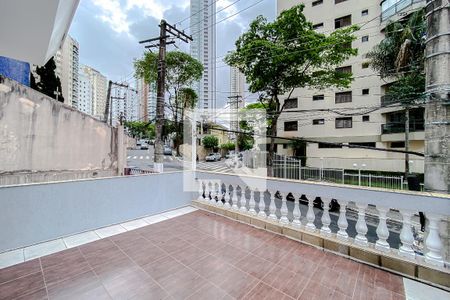 Casa à venda com 110m², 2 quartos e 2 vagasVaranda