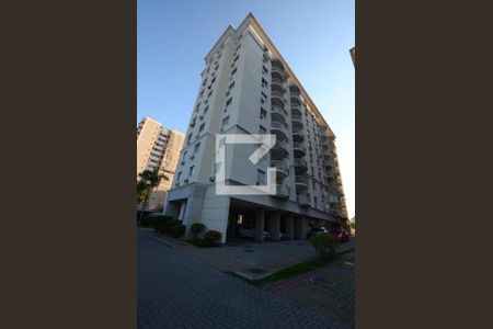 Apartamento à venda com 60m², 2 quartos e 1 vagaFachada