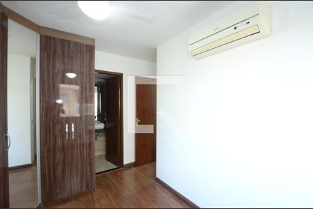 Apartamento à venda com 60m², 2 quartos e 1 vagaQuarto 1 Suite