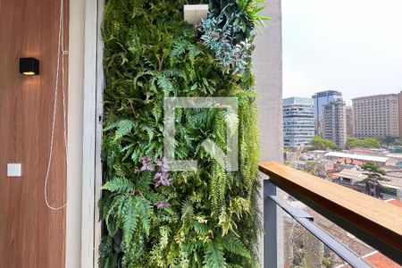 Apartamento à venda com 62m², 1 quarto e 2 vagasSacada