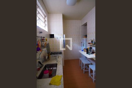 Apartamento para alugar com 238m², 4 quartos e 1 vagaCozinha 