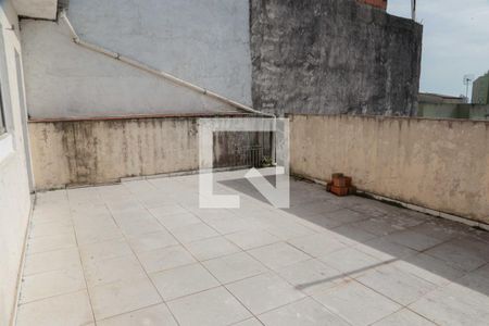 Casa à venda com 250m², 2 quartos e 2 vagas Casa à venda com 250m², 2 quartos e 2 vagasÁrea de Serviço
