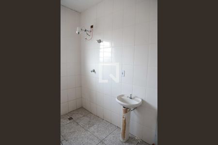 Casa à venda com 250m², 2 quartos e 2 vagas Casa à venda com 250m², 2 quartos e 2 vagasBanheiro