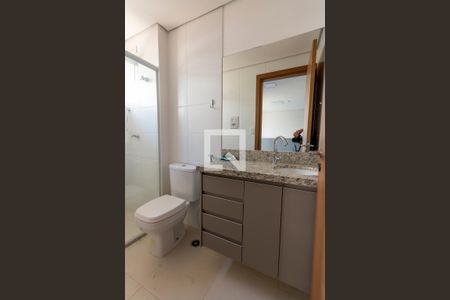 Banheiro de apartamento para alugar com 1 quarto, 27m² em Nova Aliança, Ribeirão Preto