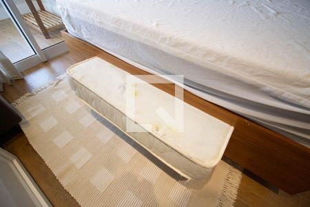 Apartamento à venda com 68m², 2 quartos e 2 vagas Apartamento à venda com 68m², 2 quartos e 2 vagasSuíte