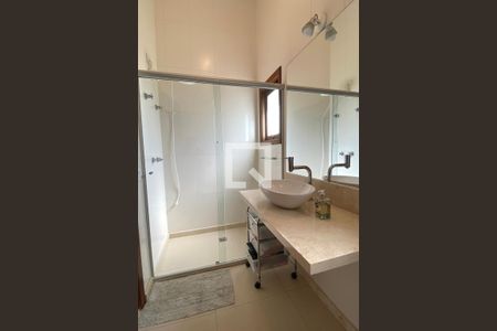 Casa de condomínio à venda com 700m², 5 quartos e 5 vagasBanheiro da Suíte 5