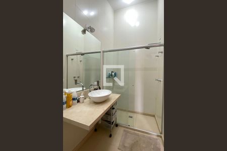 Casa de condomínio à venda com 700m², 5 quartos e 5 vagasBanheiro da Suíte 4