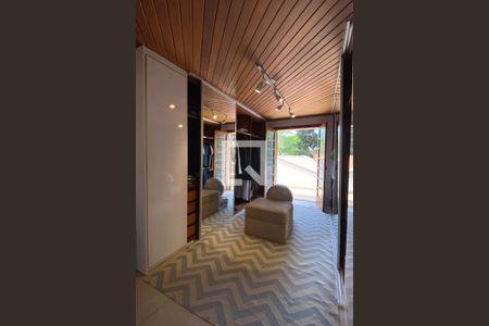 Casa de condomínio à venda com 700m², 5 quartos e 5 vagasCloset da suíte 1